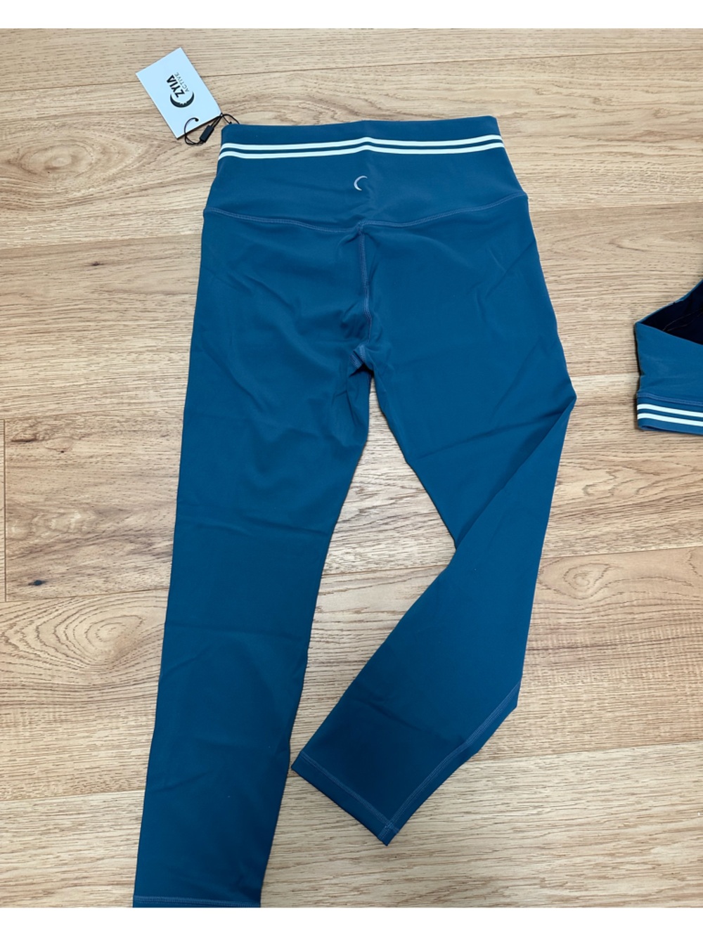 ZYIA Slate Blue Luxe set - Picture 2 of 10